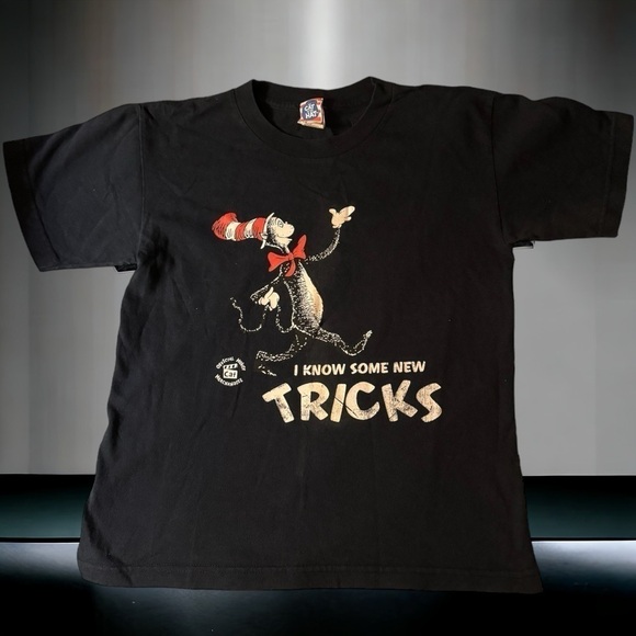 The Cat in The Hat (boys) T-shirt - Picture 4 of 5